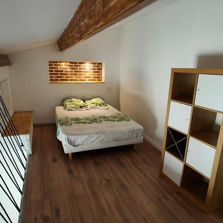 Joli Apparemment Type Loft Apartamento Clavaillan Exterior foto
